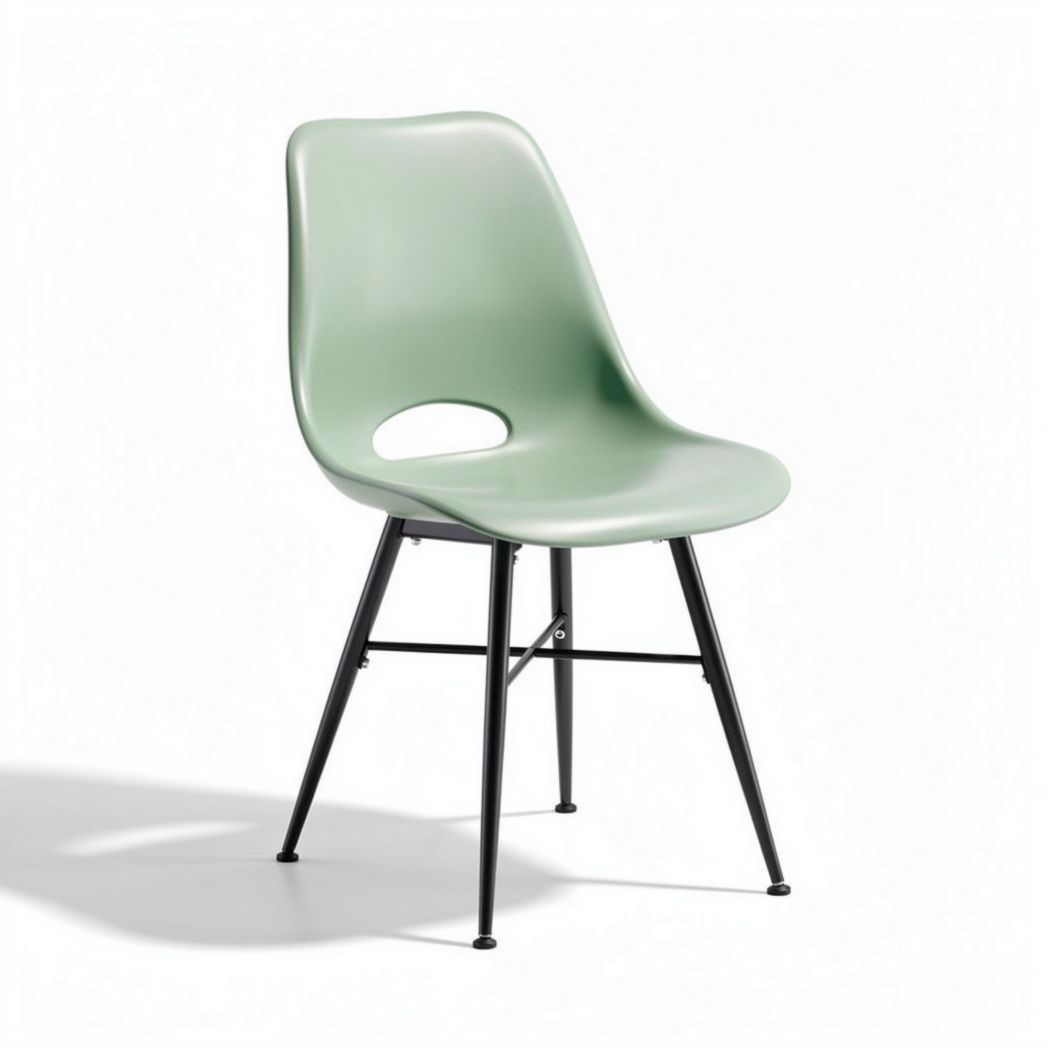 Green plastic chair with metal legs suitable for dining or office use 45 x 50 x 80cm